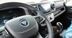 Фургон грузовой Foton Aumark S35 интерьер